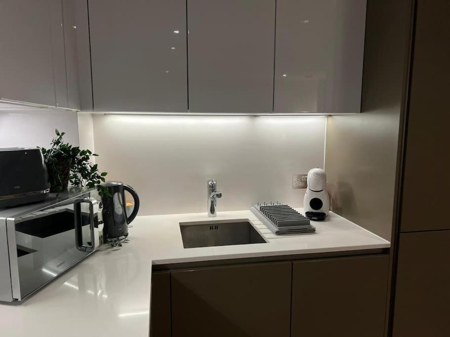 Beautiful Stay In Central Wembley Londra Esterno foto