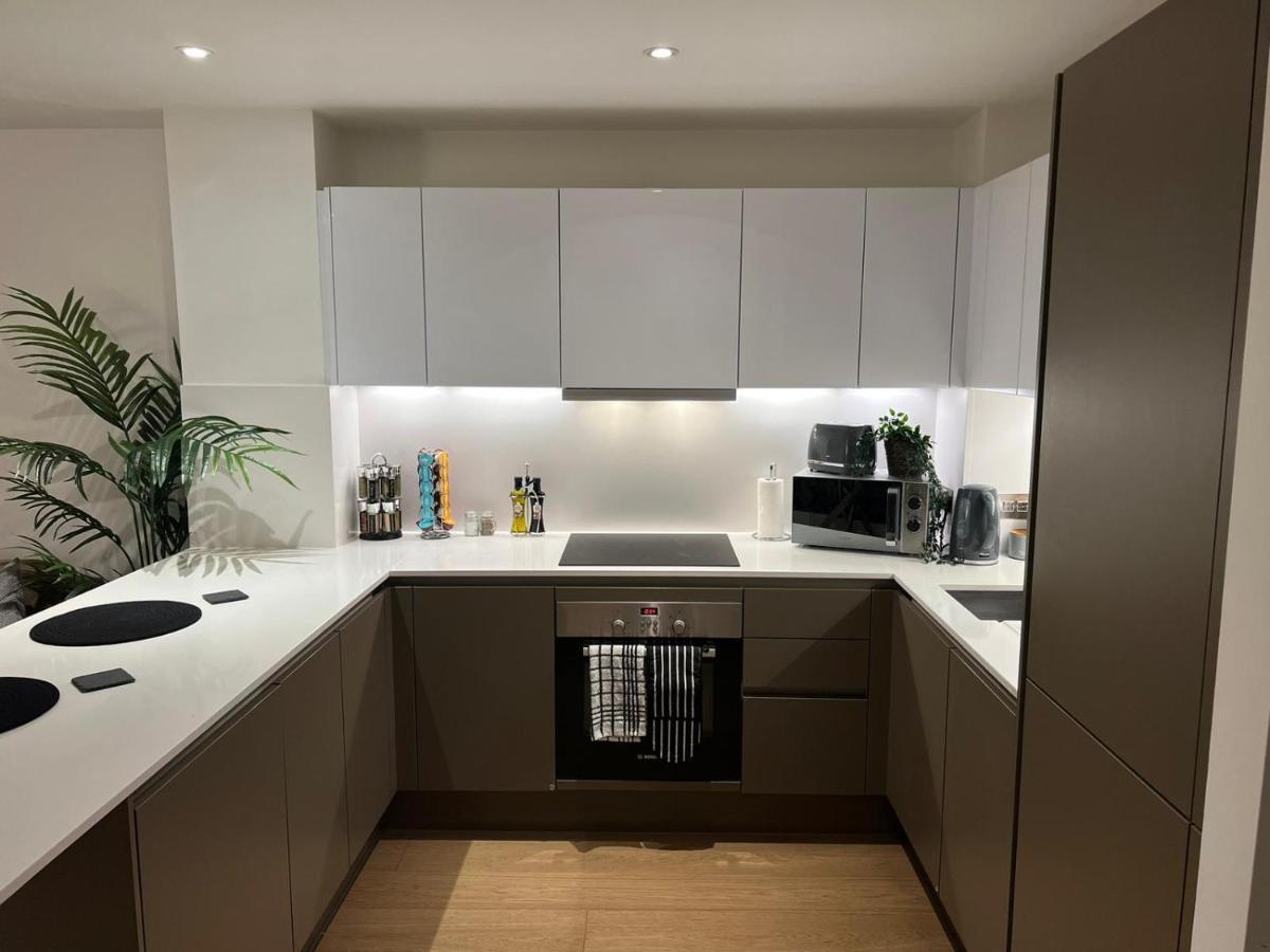 Beautiful Stay In Central Wembley Londra Esterno foto